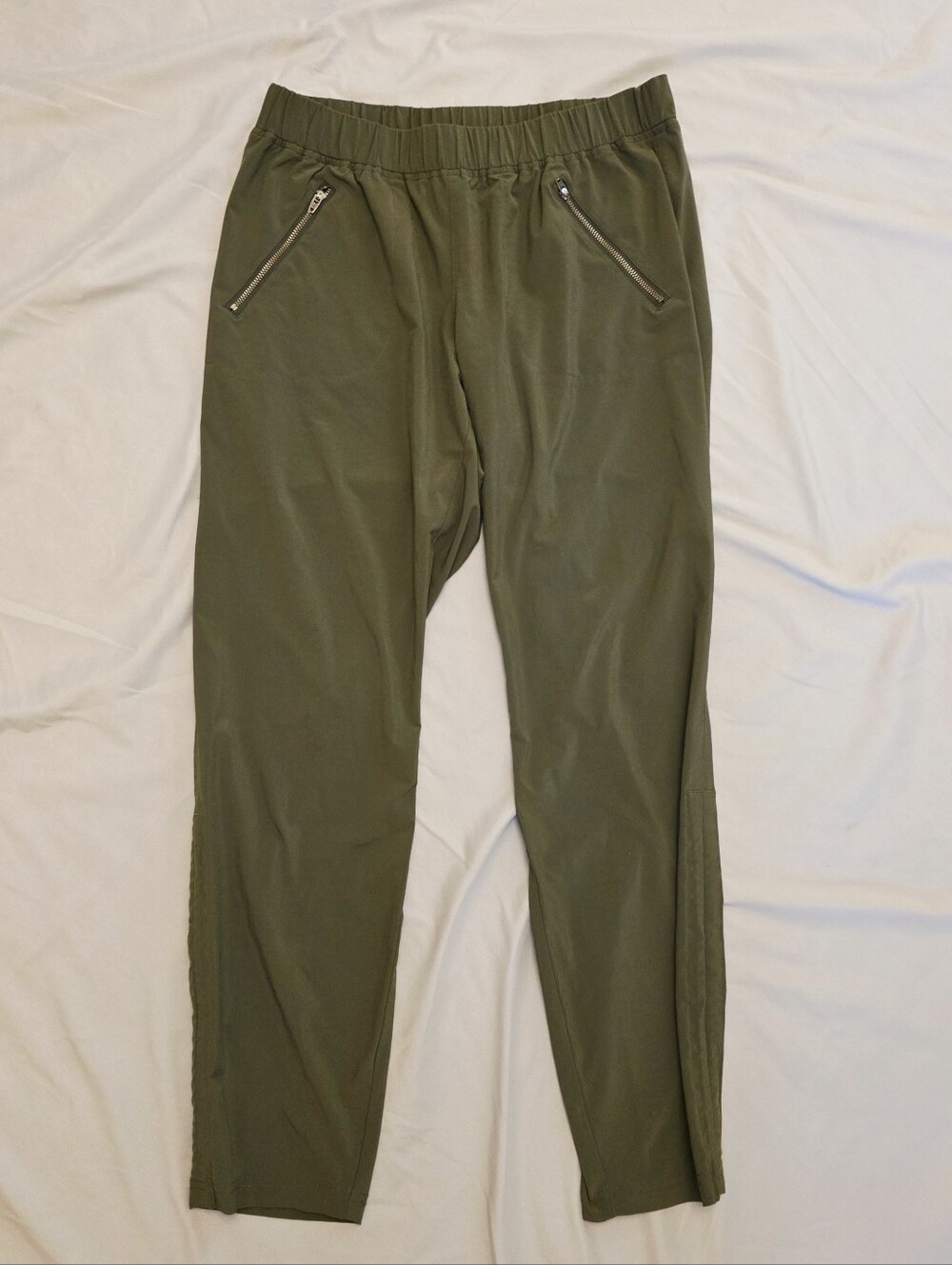 Athleta Olive Casual Jogger M